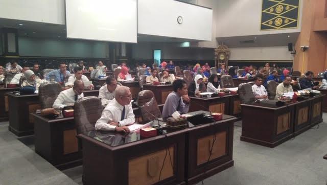 1539583723-RiauBertuah co-4733 Penyaluran-Dana-Bansos-PKH-dan-BPNT-Bermasalah--Komisi-III-Panggil-Pihak-BRI-dan-Dinsos