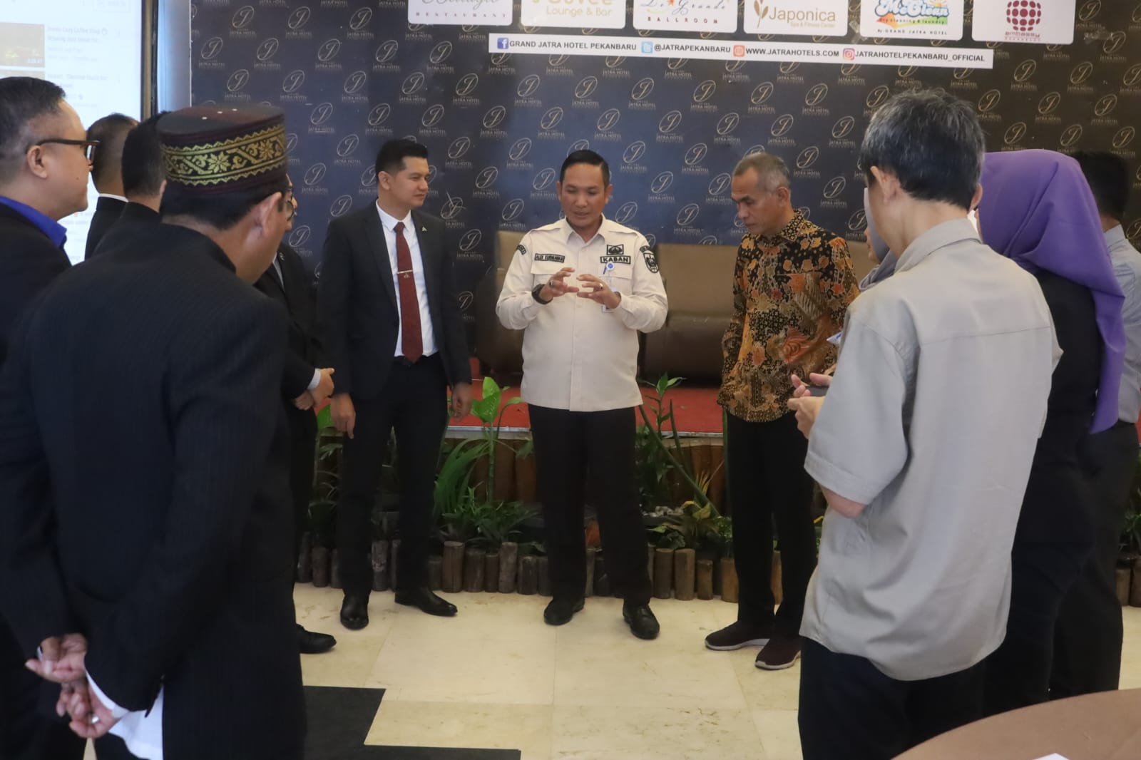 1677124902-RiauBertuah co-WhatsApp Image 2023-02-23 at 08 50 43 (2)